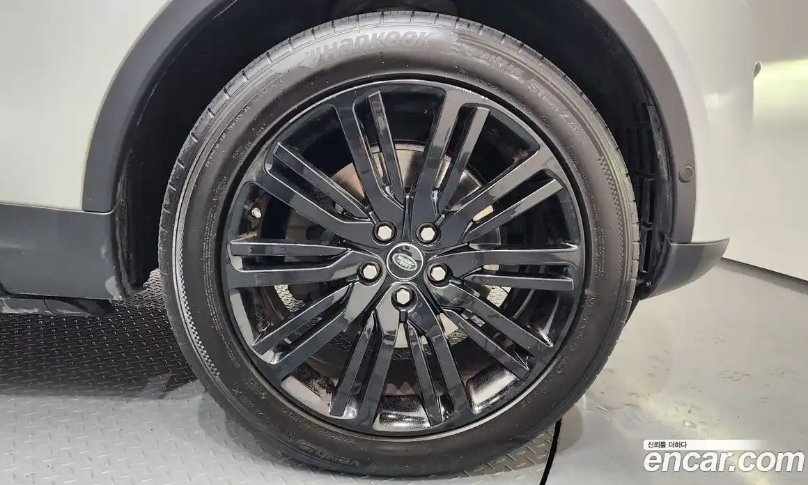 Land Rover Discovery 2017 3.0 Автомат в Москве № 166681, фото 20