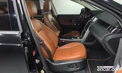 Land Rover Discovery Sport 2016 2.0 Автомат в Москве № 166694, миниатюра 3