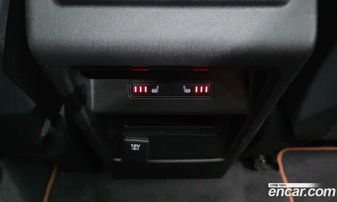 Land Rover Discovery Sport 2016 2.0 Автомат в Москве № 166694, фото 10