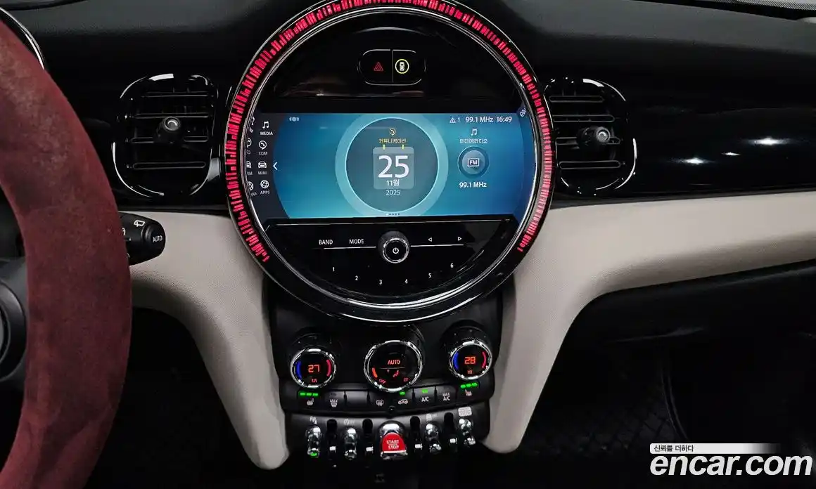 Mini Cooper 2023 2.0 Автомат в Москве № 166969, фото 20