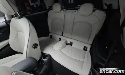 Mini Cooper 2023 2.0 Автомат в Москве № 166969, миниатюра 4