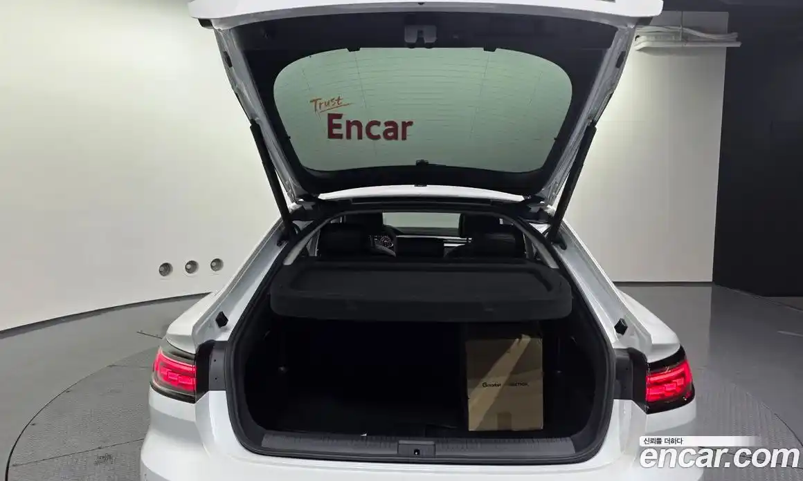 Volkswagen Arteon 2023 2.0 Автомат в Москве № 169064, фото 17