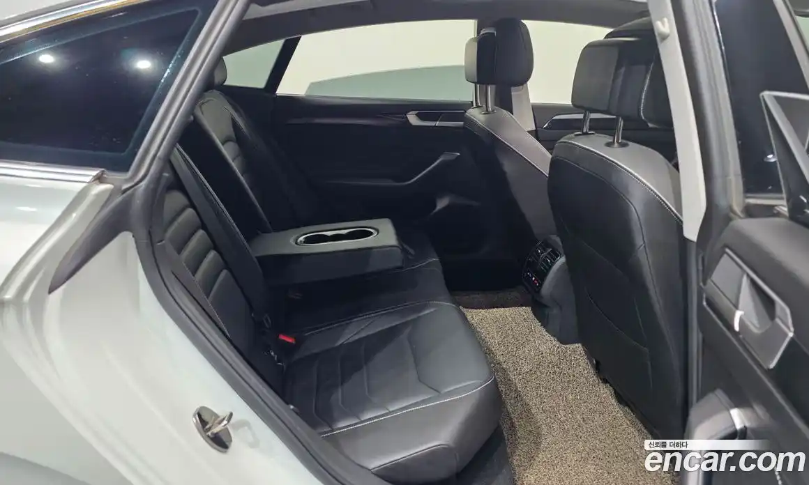 Volkswagen Arteon 2023 2.0 Автомат в Москве № 169064, фото 7