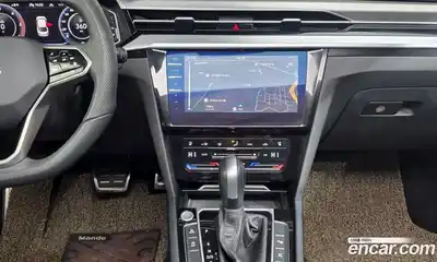 Volkswagen Arteon 2023 2.0 Автомат в Москве № 169064, миниатюра 8