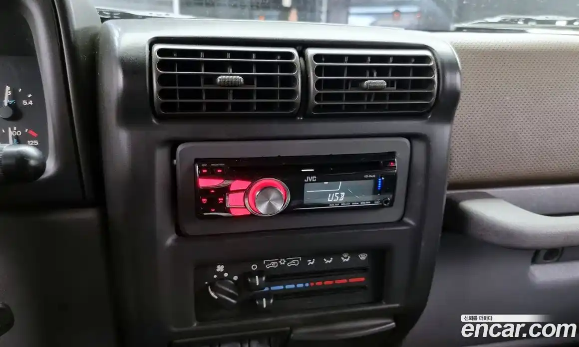 Jeep Wrangler 1997 2.5 Механическая в Москве № 169847, фото 13