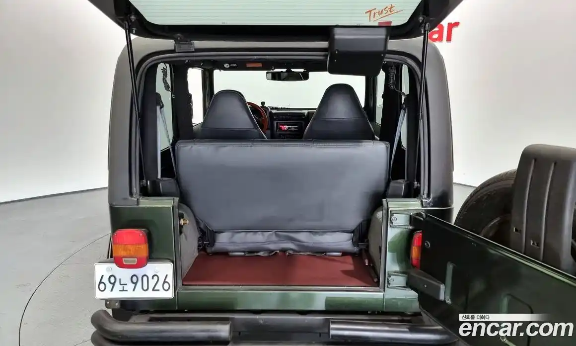 Jeep Wrangler 1997 2.5 Механическая в Москве № 169847, фото 20