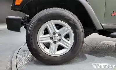 Jeep Wrangler 1997 2.5 Механическая в Москве № 169847, миниатюра 5