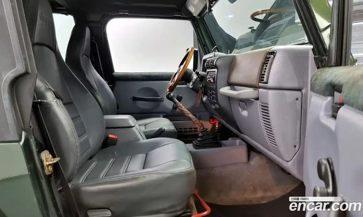 Jeep Wrangler 1997 2.5 Механическая в Москве № 169847, фото 8