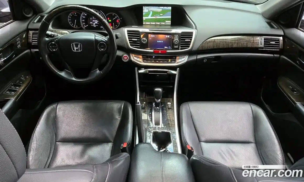 Honda Accord 2015 3.5 Автомат в Москве № 170686, фото 12