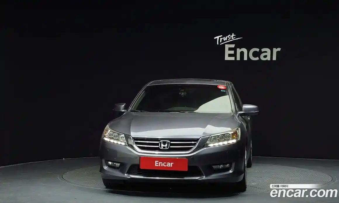 Honda Accord 2015 3.5 Автомат в Москве № 170686, фото 14