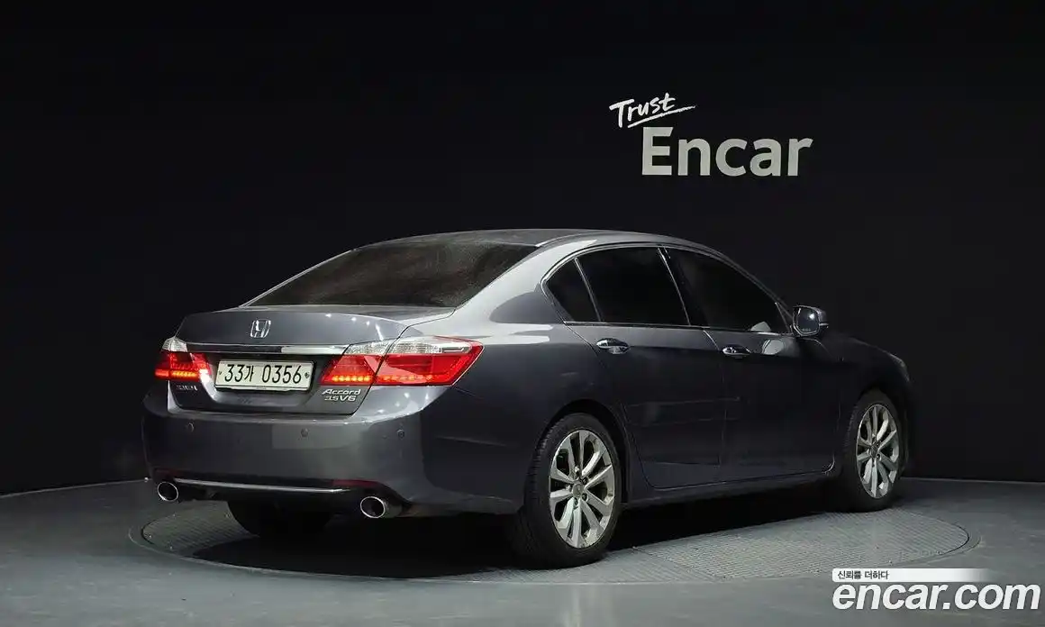 Honda Accord 2015 3.5 Автомат в Москве № 170686, фото 18