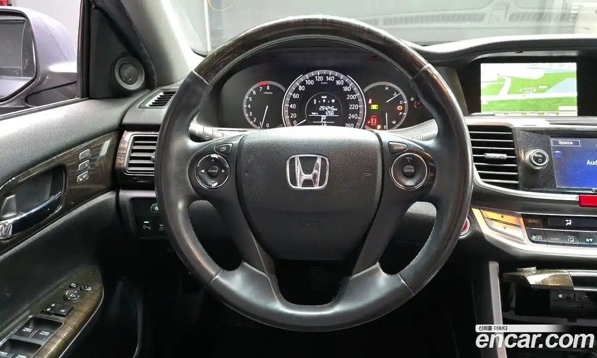 Honda Accord 2015 3.5 Автомат в Москве № 170686, фото 4