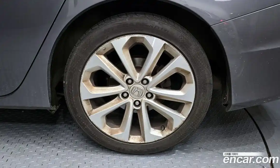 Honda Accord 2015 3.5 Автомат в Москве № 170686, фото 10