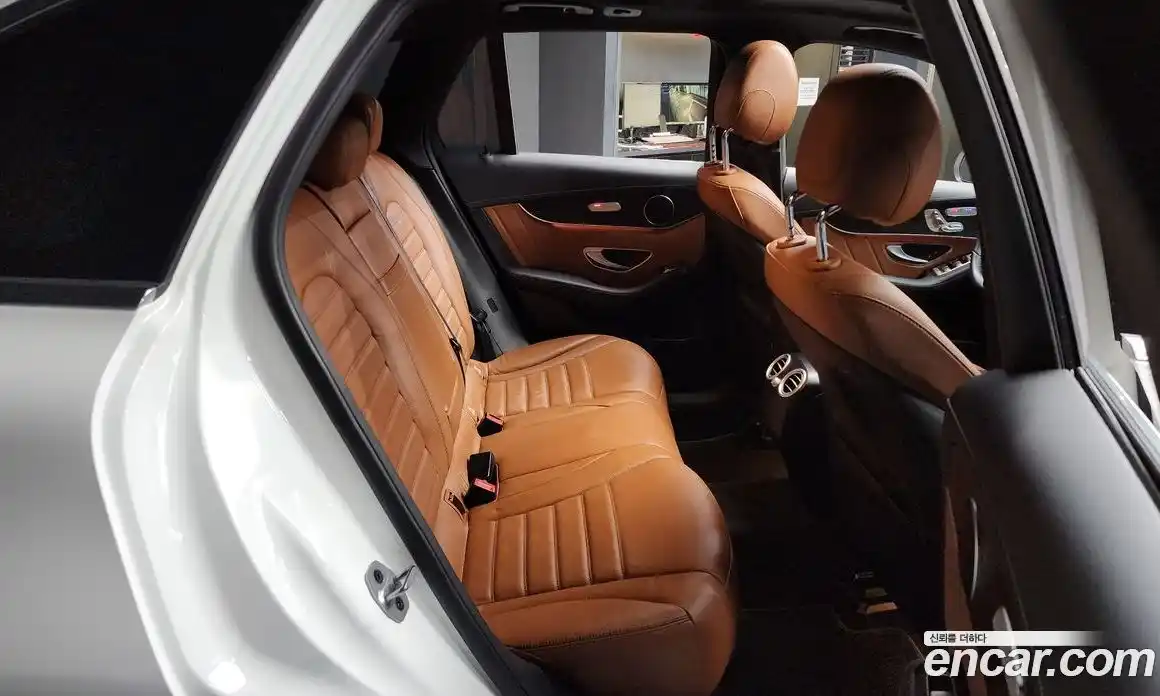 Mercedes-Benz GLC-Class 2022 2.0 Автомат в Москве № 177910, фото 16