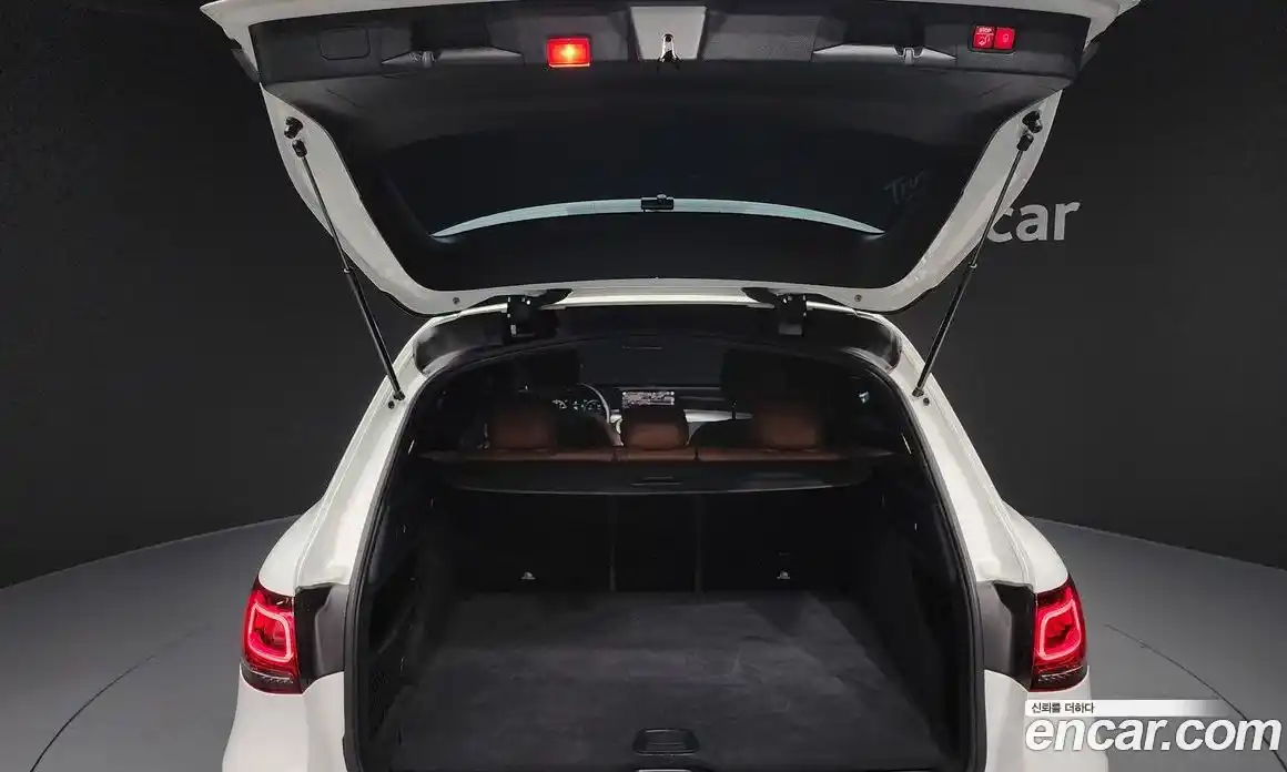 Mercedes-Benz GLC-Class 2022 2.0 Автомат в Москве № 177910, фото 17