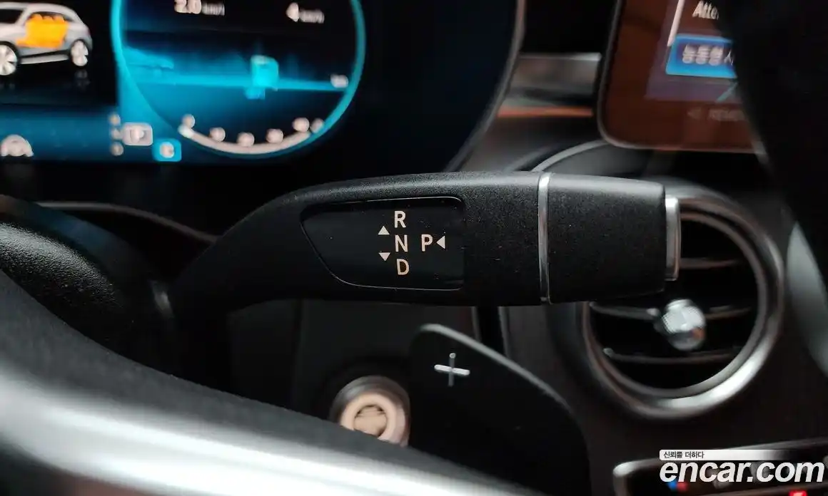 Mercedes-Benz GLC-Class 2022 2.0 Автомат в Москве № 177910, фото 2