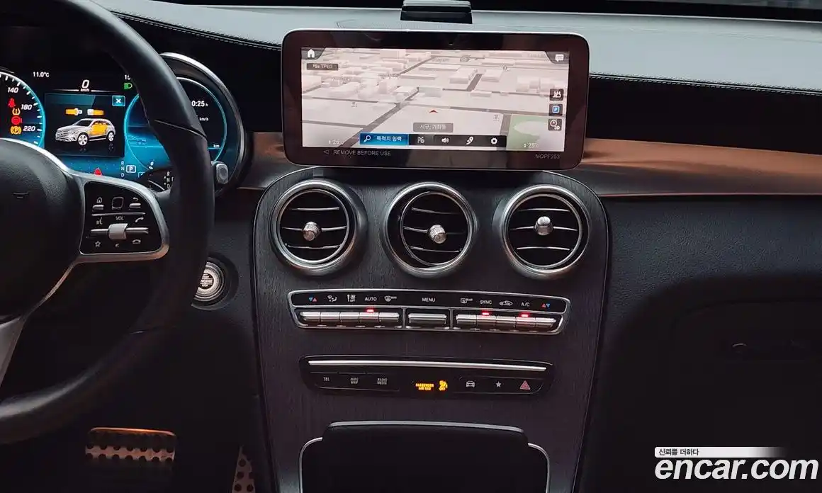 Mercedes-Benz GLC-Class 2022 2.0 Автомат в Москве № 177910, фото 10