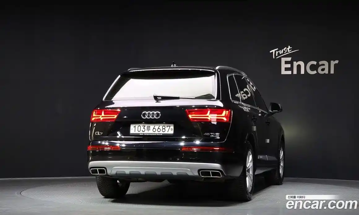 Audi Q7 2019 2.0 Автомат в Москве № 179137, фото 4