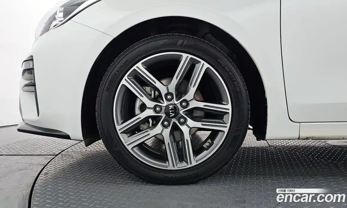 Kia K3 2019 1.6 Автомат в Москве № 18365, фото 19