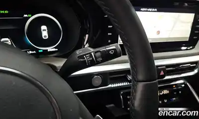 Kia K5 2023 2.0 Автомат в Москве № 18550, миниатюра 11