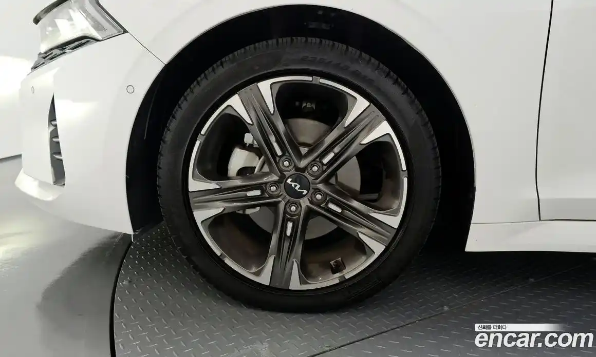 Kia K5 2023 2.0 Автомат в Москве № 18550, фото 13