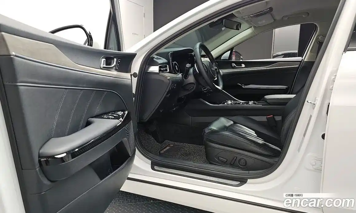 Kia K5 2023 2.0 Автомат в Москве № 18550, фото 20