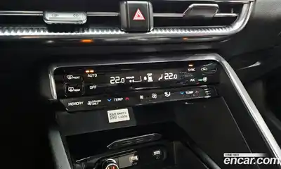 Kia K5 2023 2.0 Автомат в Москве № 18550, миниатюра 2