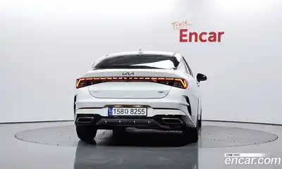 Kia K5 2023 2.0 Автомат в Москве № 18550, миниатюра 4