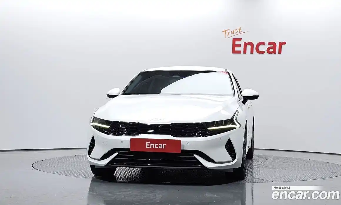 Kia K5 2023 2.0 Автомат в Москве № 18550, фото 9