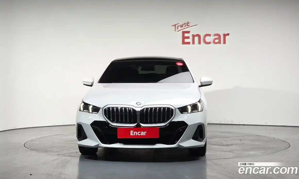 BMW 5-Series 2024 2.0 Автомат в Москве № 187100, фото 15