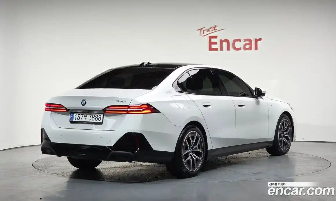 BMW 5-Series 2024 2.0 Автомат в Москве № 187100, фото 18