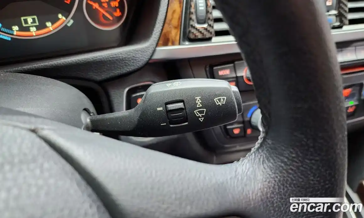 BMW 3-Series 2013 2.0 Автомат в Москве № 192472, фото 12