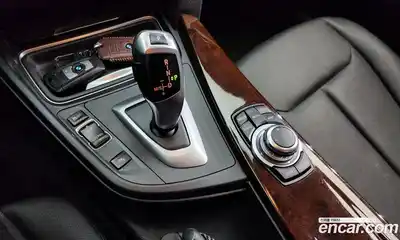 BMW 3-Series 2013 2.0 Автомат в Москве № 192472, миниатюра 2