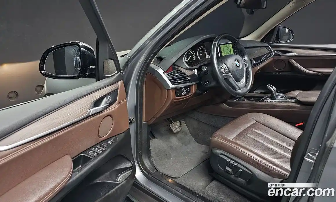 BMW X5 2015 3.0 Автомат в Москве № 193146, фото 4