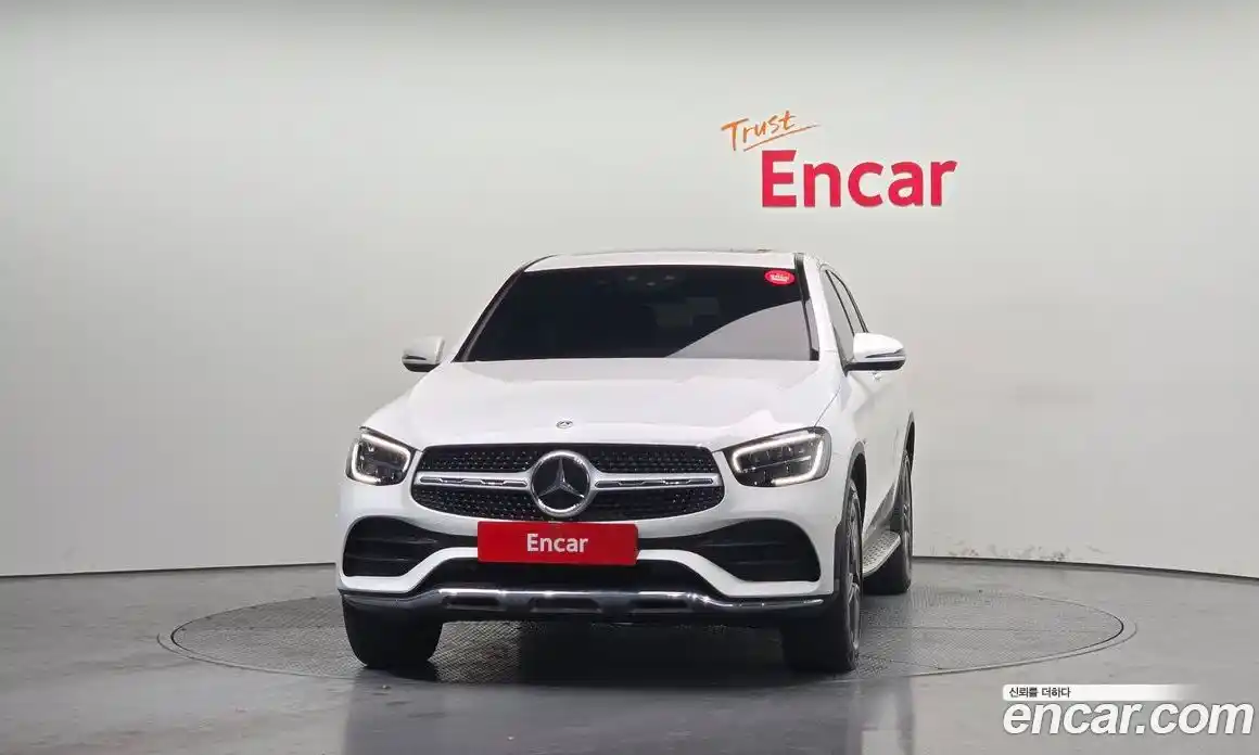 Mercedes-Benz GLC-Class 2021 2.0 Автомат в Москве № 194122, фото 1