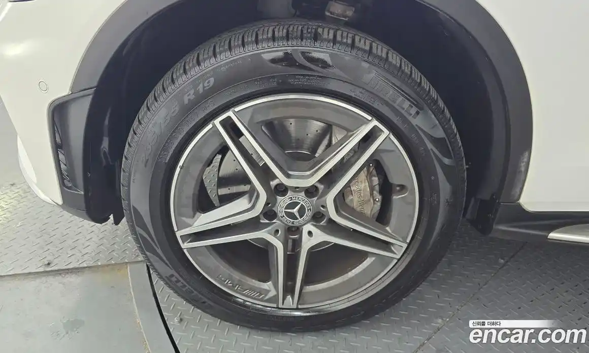 Mercedes-Benz GLC-Class 2021 2.0 Автомат в Москве № 194122, фото 17