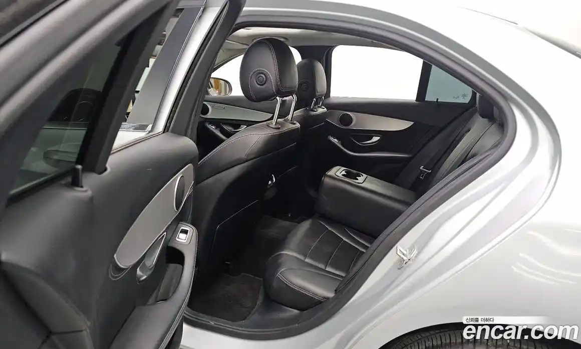 Mercedes-Benz C-Class 2015 2.0 Автомат в Москве № 194349, фото 16