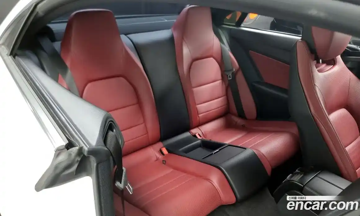 Mercedes-Benz E-Class 2016 2.0 Автомат в Москве № 195614, фото 17