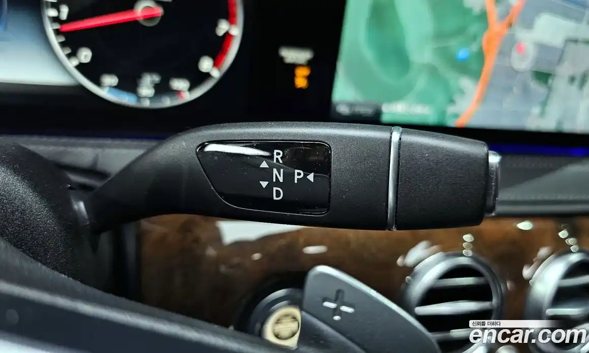 Mercedes-Benz S-Class 2018 4.0 Автомат в Москве № 195660, фото 16