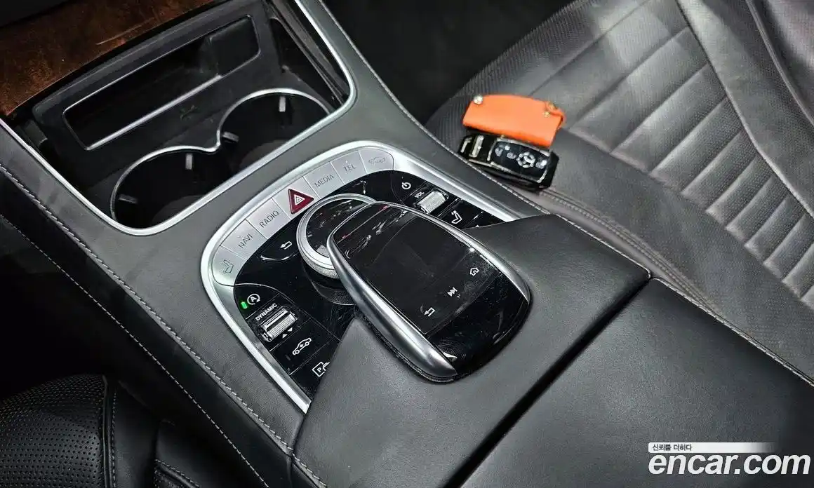 Mercedes-Benz S-Class 2018 4.0 Автомат в Москве № 195660, фото 20