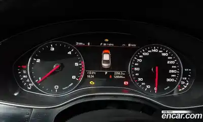 Audi A6 2015 2.0 Автомат в Москве № 196700, миниатюра 5