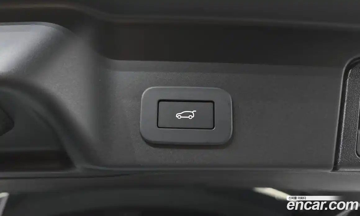 Land Rover Range-Rover Evoque 2026 2.0 Автомат в Москве № 198059, фото 10