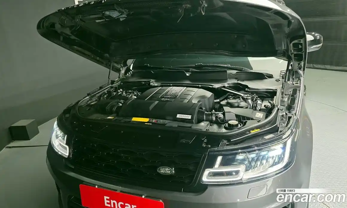 Land Rover Range-Rover Sport 2018 5.0 Автомат в Москве № 198299, фото 12