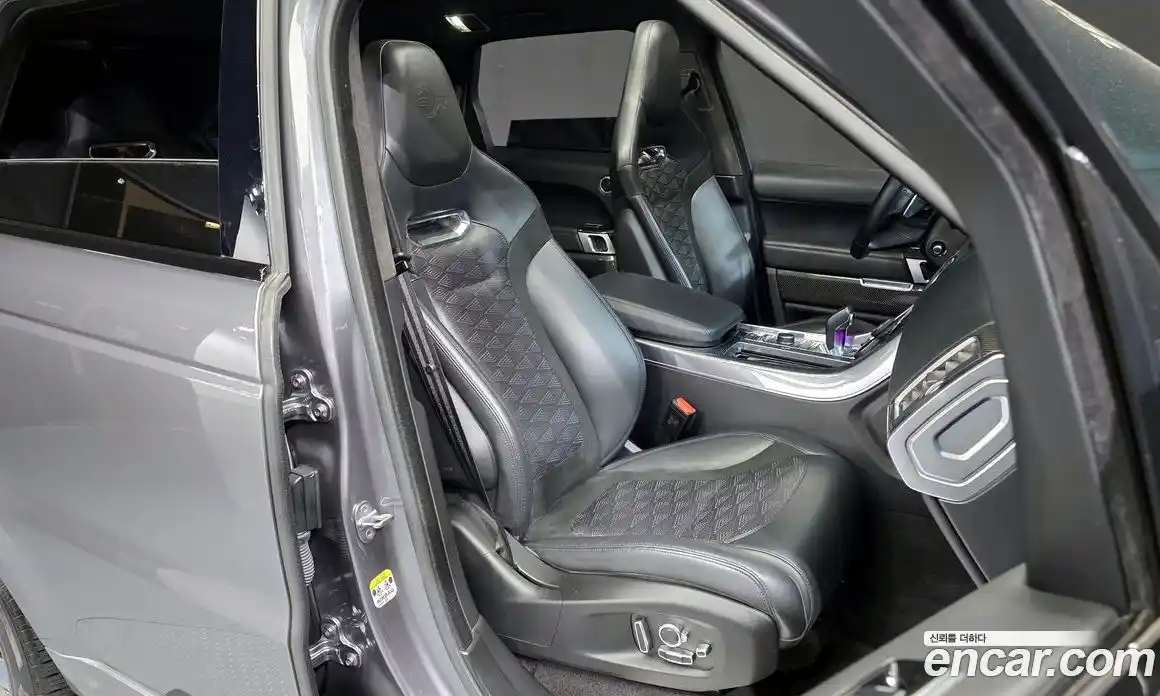 Land Rover Range-Rover Sport 2018 5.0 Автомат в Москве № 198299, фото 14