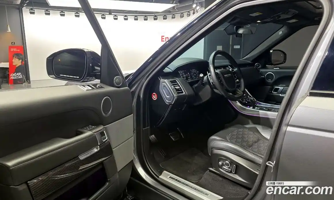 Land Rover Range-Rover Sport 2018 5.0 Автомат в Москве № 198299, фото 19