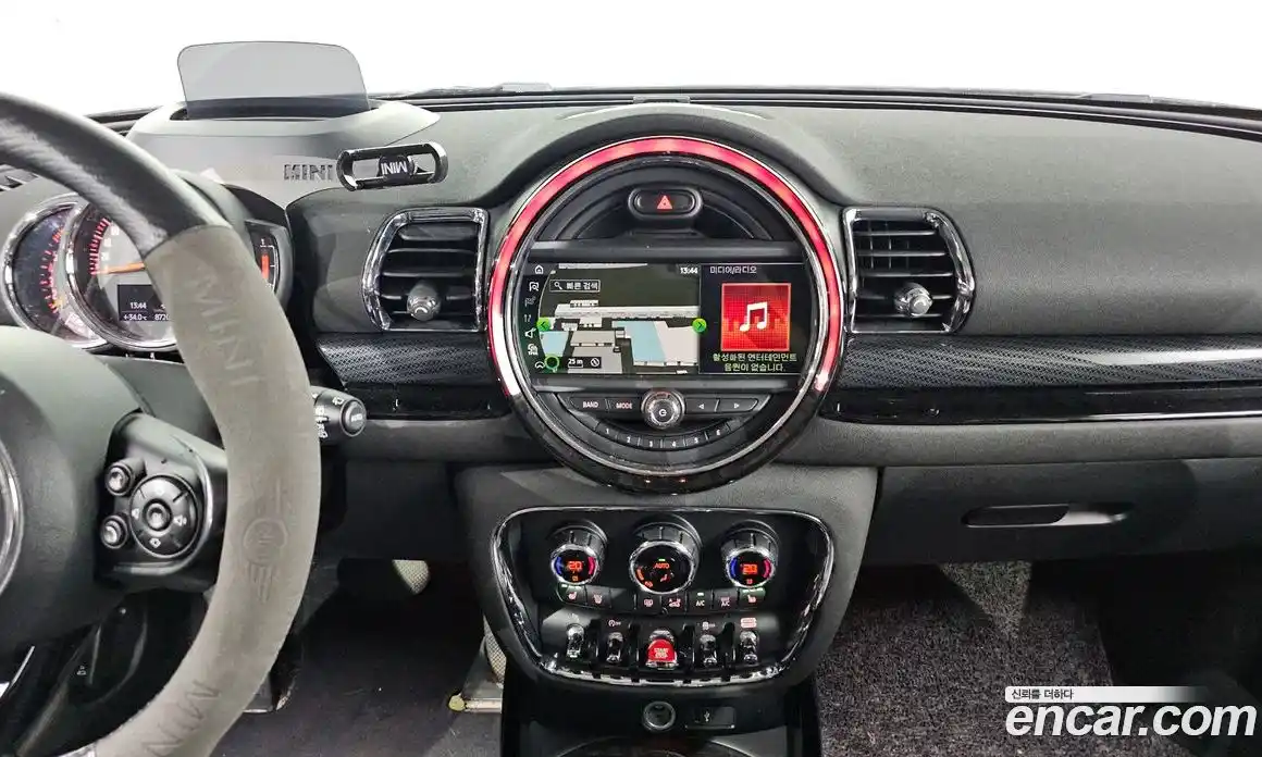 Mini Clubman 2020 1.5 Автомат в Москве № 198362, фото 16