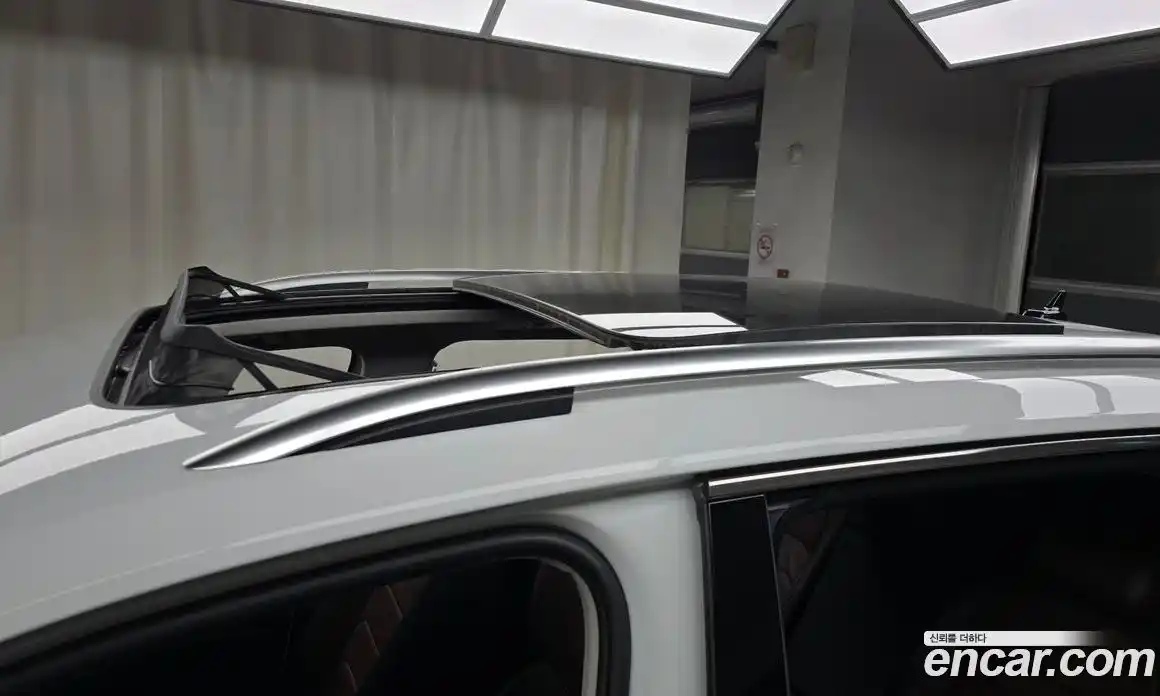 Volkswagen Tiguan 2023 2.0 Автомат в Москве № 198934, фото 3