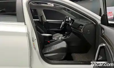 Volkswagen Jetta, 2021