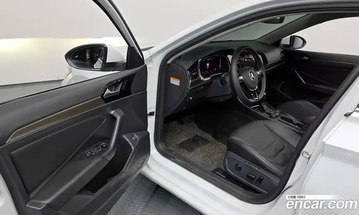 Volkswagen Jetta 2021 1.4 Автомат в Москве № 198956, фото 15