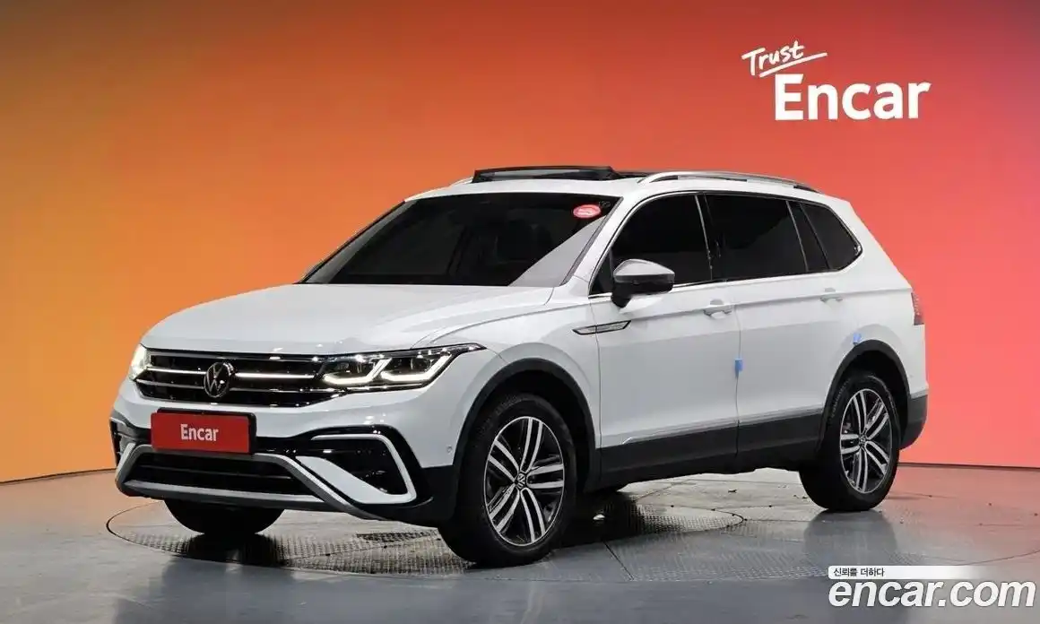 Volkswagen Tiguan 2023 2.0 Автомат в Москве № 198997, фото 13